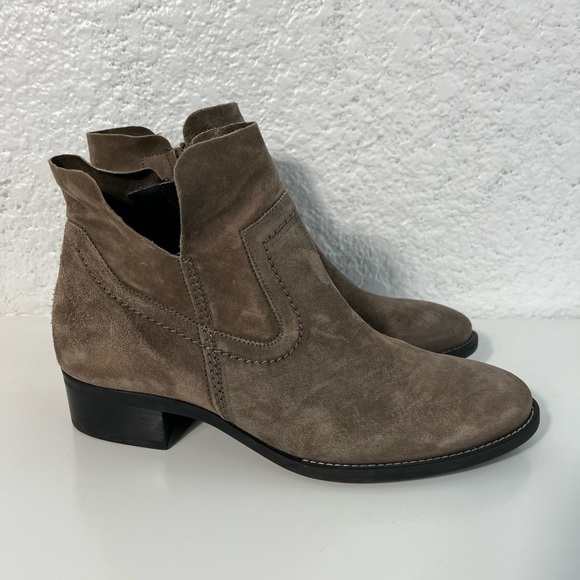 PAUL Green Suede Booties Low Heel Womens Size US 6 (UK 3.5) Designer Boots - Picture 2 of 13
